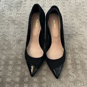 Black Aldo pumps